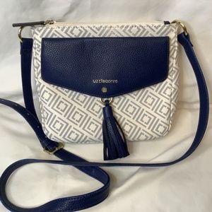 EUC Liz Claiborne navy white crossbody bag